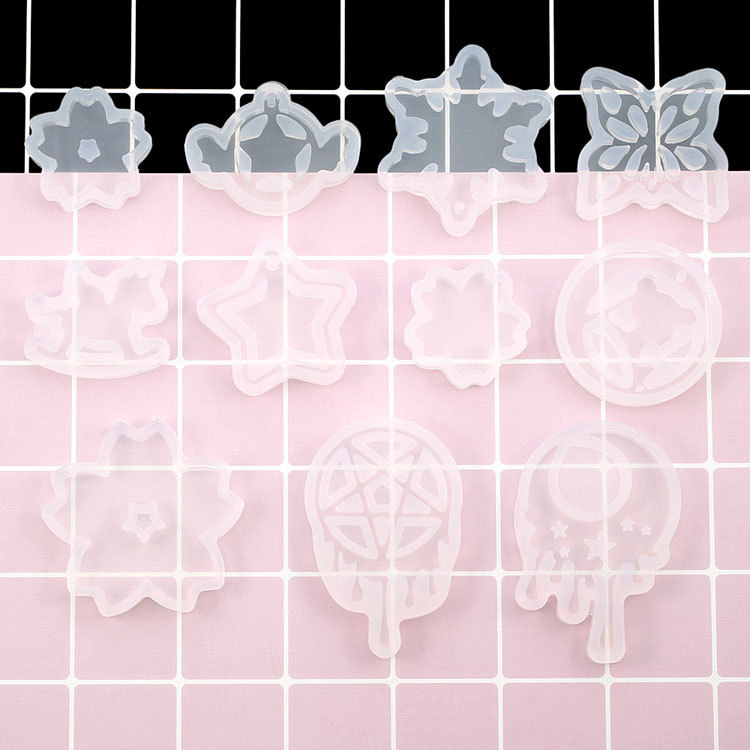 Beautiful Girl Star Moon Crystal Drop Gel Necklace Pendant Silicone  Mold DIY Hand Jewelry Accessories Materials Article number: TP012