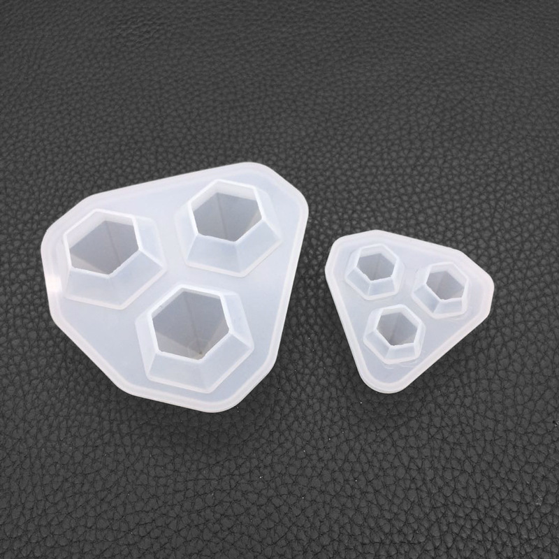 DIY Crystal Drop Glue 3-piece Diamond Mold High Mirror Handmade Gypsum Fragrance Baking Head Hanging Silica Gel