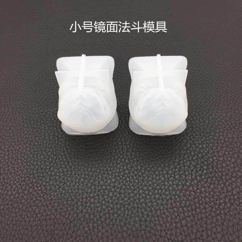 DIY Crystal Drop Glue Method Bucket Three Dimensional Dog Head Mold Car Mounted Aromatic Gypsum Ornament High Mirror Baking Hand