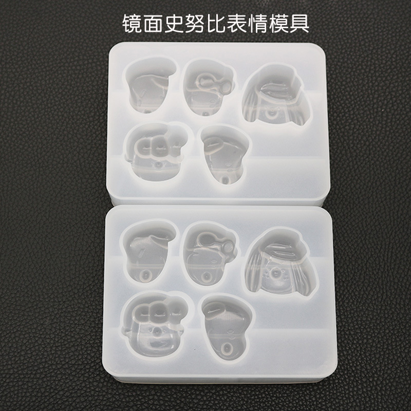 DIY Crystal Drop Mold Snoopy Expression Handmade Resin Mold Pendant Decorative Silicon