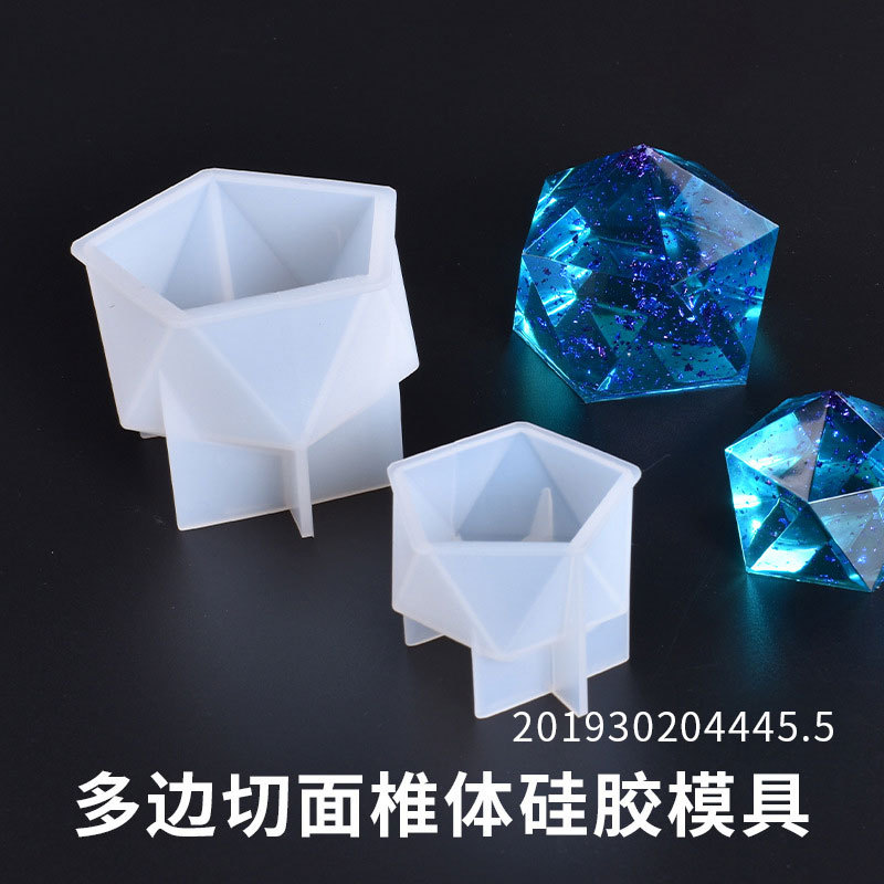 New DIY Crystal Drop Mold Car Platform Multi Faceted Vertebral Body Accessories Silicone Mold Wholesale