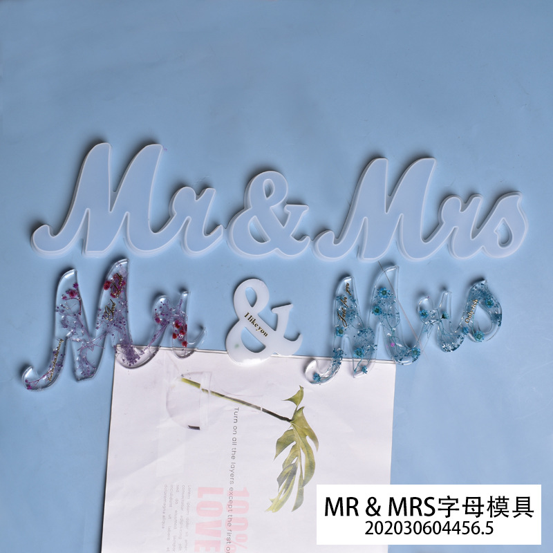 Mr. & Mr. Mrs Decorative Silicone Mold